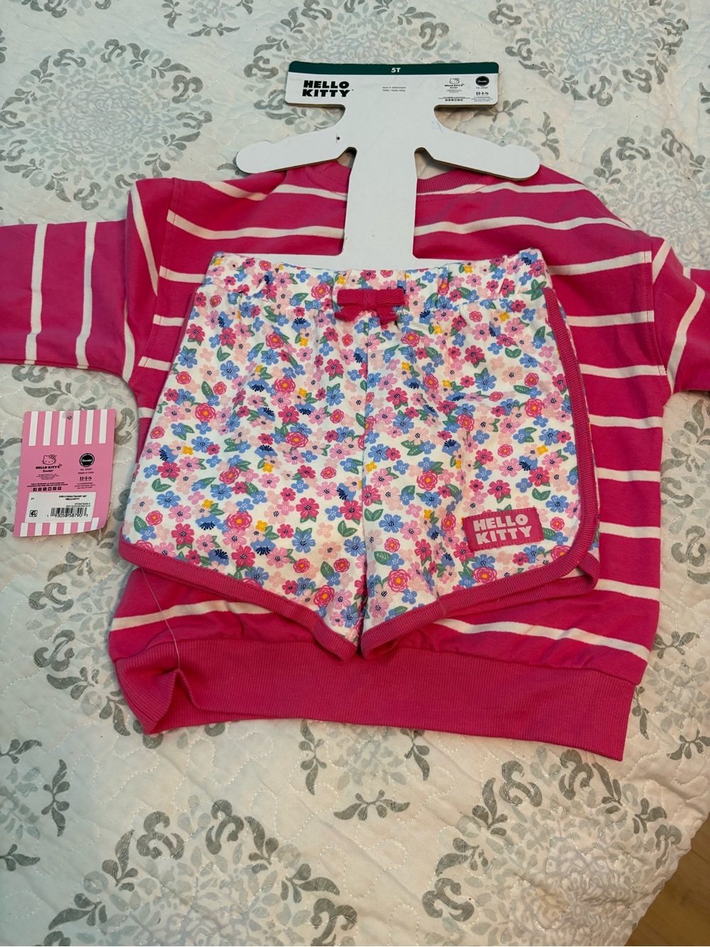 Hello Kitty Toddler Girls Sweatshirt and
Short Set Size 5T Pink Striped NWT - Picture 2 of 13